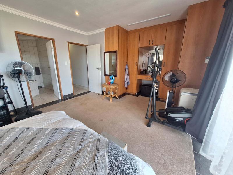 3 Bedroom Property for Sale in Island View Western Cape